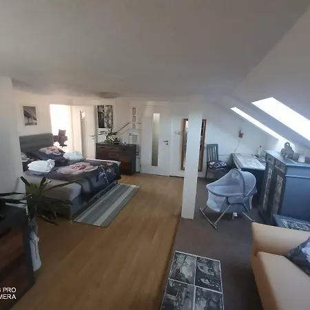 Podkrovni Apartman Tereza *