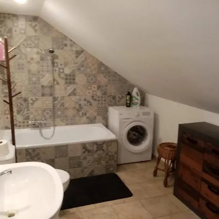 Podkrovni Apartman Tereza Apartamento *